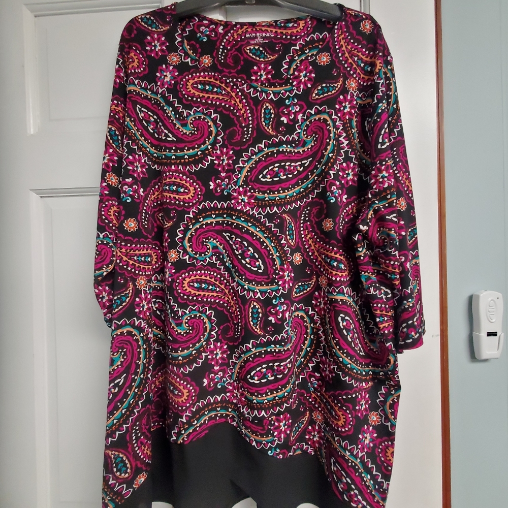 Catherine's 2x (22-24) Top